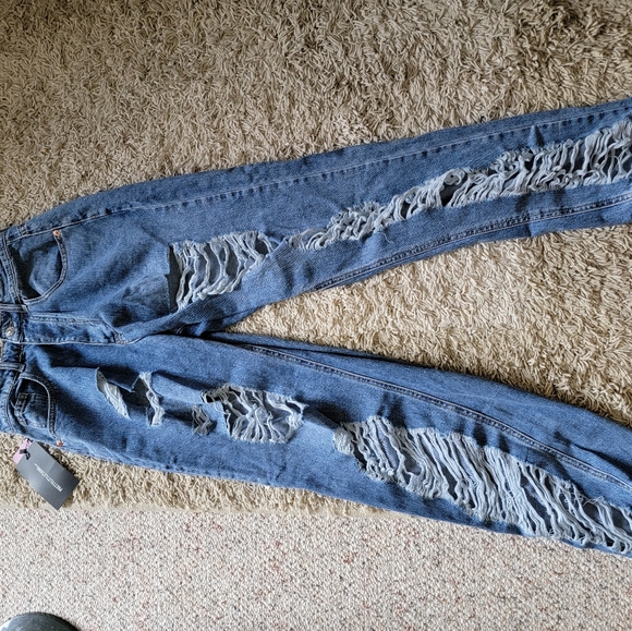 Brand new! Prettylittlething high waisted baggy jeans - Picture 1 of 2